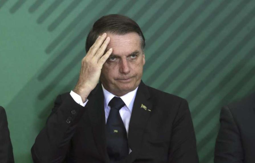 Bolsonaro critica pacto de migración de la ONU; dice sacará a Brasil
