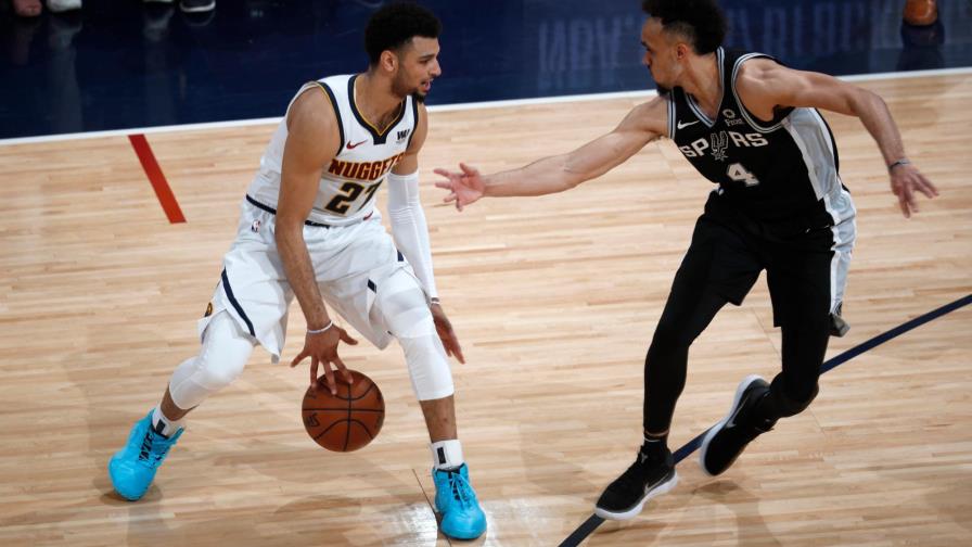 Nuggets borran déficit de 19 puntos con una corrida hasta el final del juego