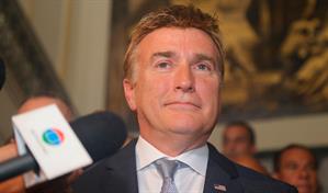 Exembajador James Brewster motiva a norteamericanos a pasar vacaciones de Año Nuevo en RD