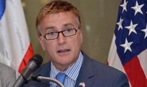 James Brewster abrirá oficina de negocios en Santo Domingo; asegura no quiere regresar como embajador 