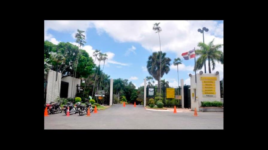 Jardín Botánico cobra dos mil pesos por acceso con cámaras fotográficas profesionales