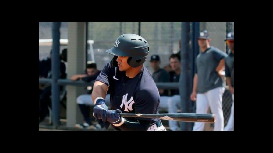 Convocan a ocho criollos al Juego del Futuro de MLB