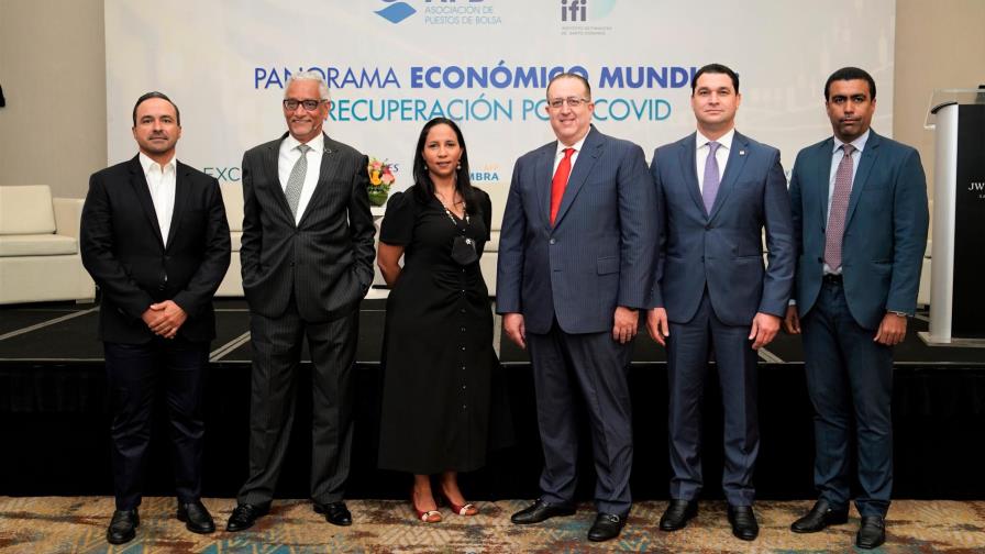 Expertos analizan panorama económico post Covid-19