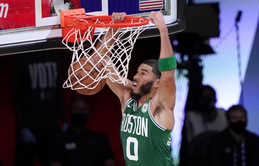 Celtics de Boston confían en su núcleo de jóvenes