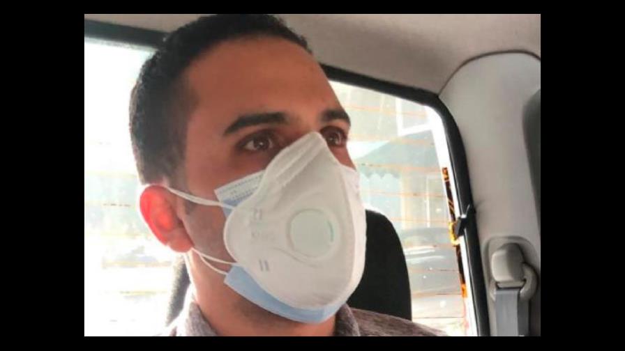 Fiscalía interroga a hombre que arrojó café caliente en la cara a una mujer Fiscalía interroga a hombre que arrojó café caliente en la cara a una mujer