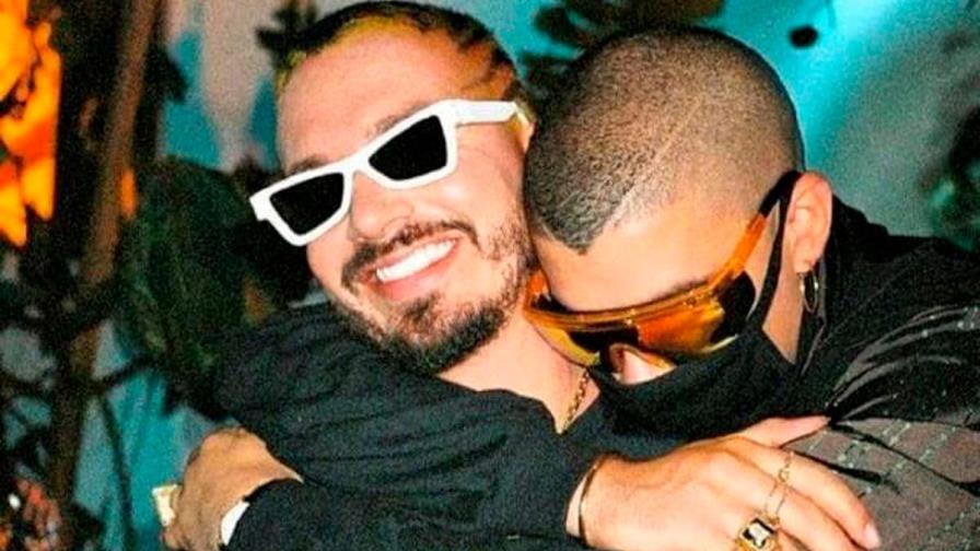 Balvin y Bad Bunny van por su gran noche en los Latin Grammy