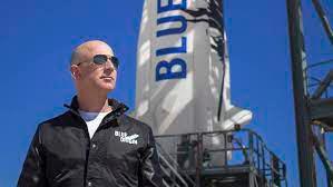 Bezos dice estar “atónito” por “la belleza y la fragilidad” de la Tierra vista desde el espacio