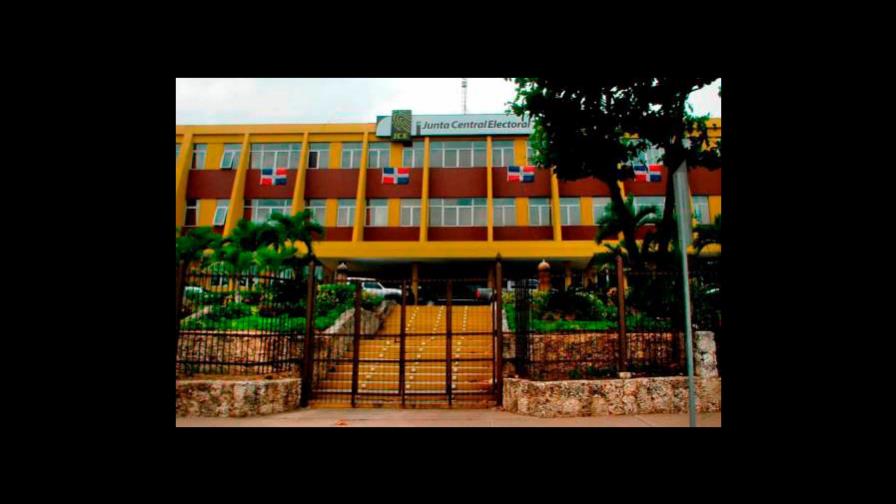 La JCE aprueba todas alianzas propuestas por partidos para elecciones presidenciales