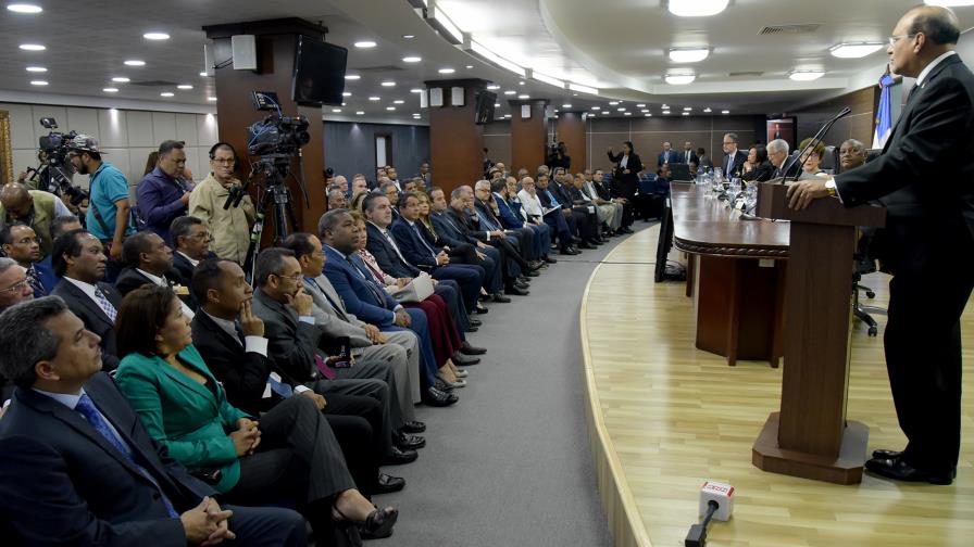 El PLD y PRM se acogen a las reservas; el día 22 presentan lista