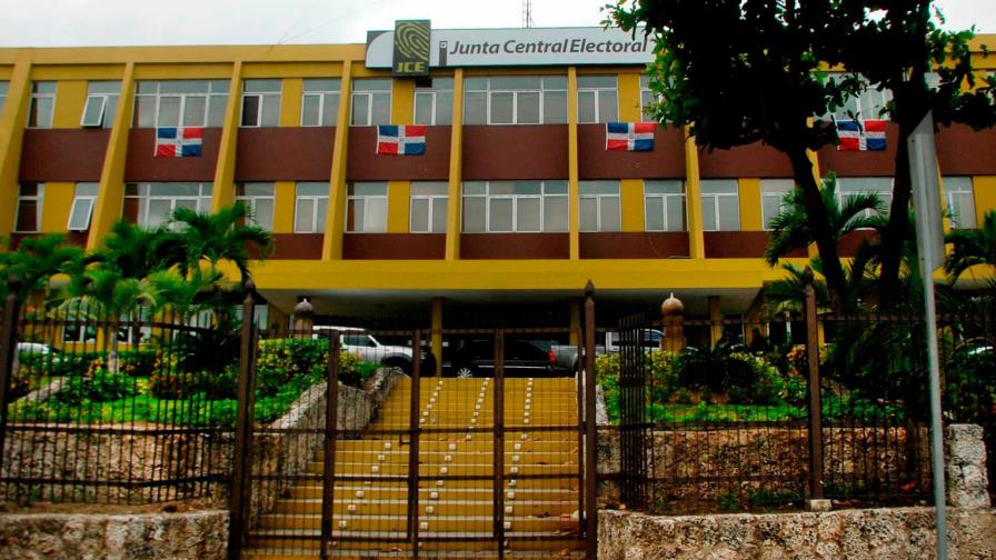 Juntas Electorales rechazan 2,662 candidatos y admiten 17,357 para elecciones municipales de febrero 2020