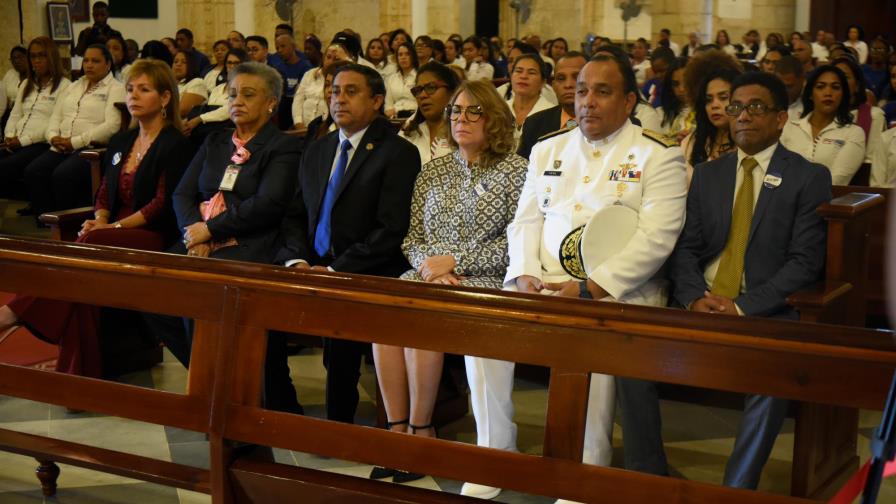 Directora del Plan Social alega la malinterpretaron Directora del Plan Social alega la malinterpretaron