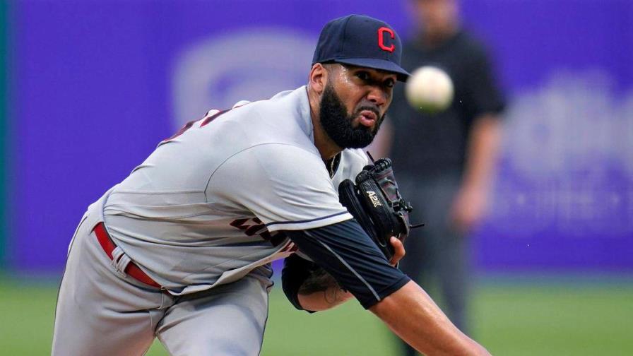 Jean Carlos Mejía enfrenta este lunes a los Astros