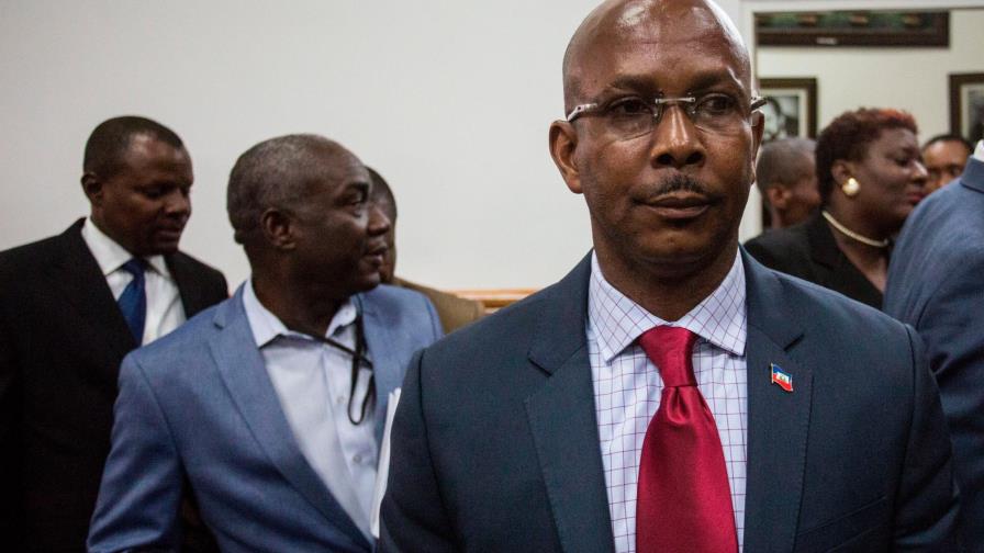 Dimite primer ministro de Haití después de tres meses sin lograr formar Gobierno