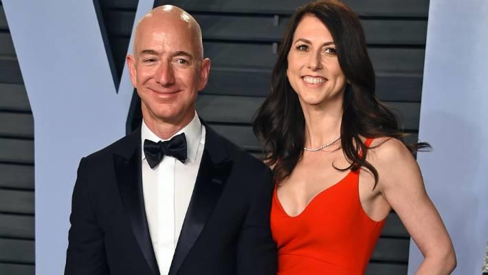 Fundador de Amazon Jeff Bezos y su esposa anuncian divorcio
