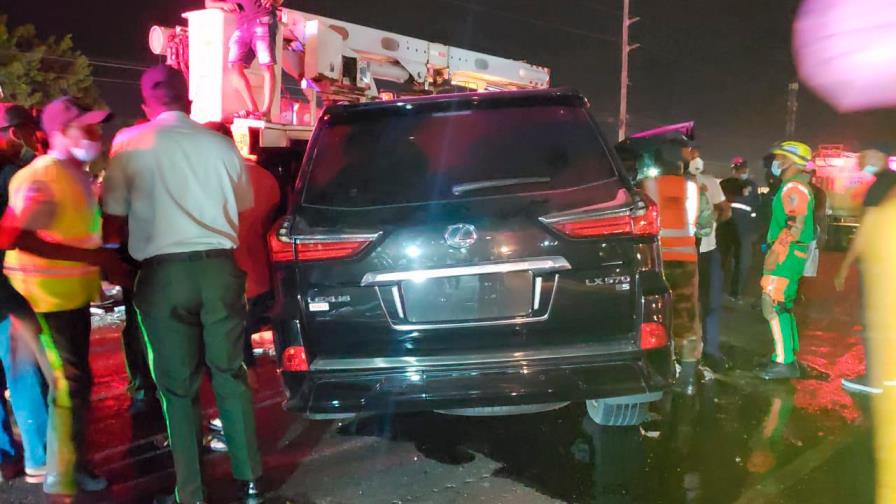 Dos heridos de gravedad en accidente en la autopista Las Américas