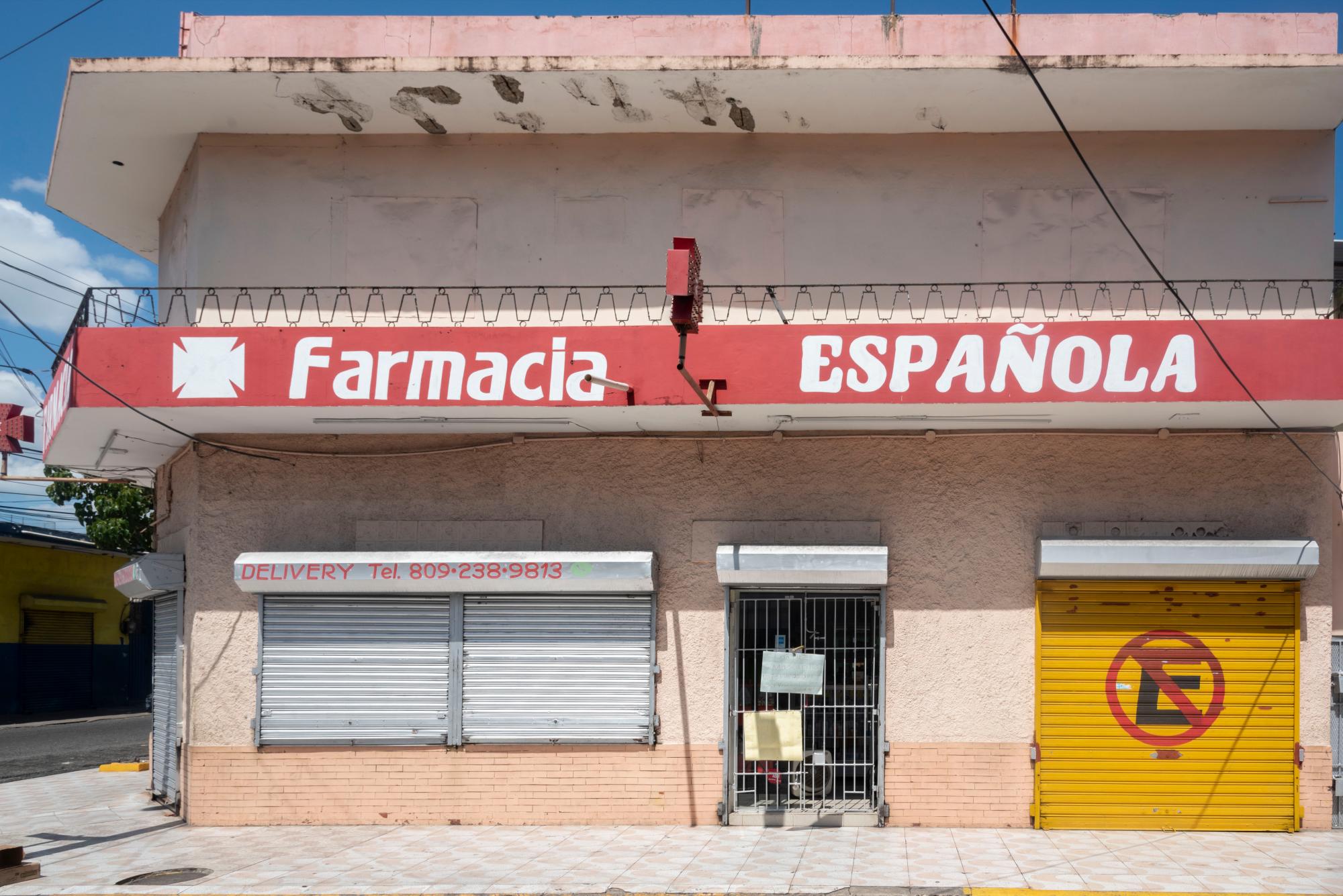 Llaman a la población a usar mascarilla, pero no hay en muchos lugares.