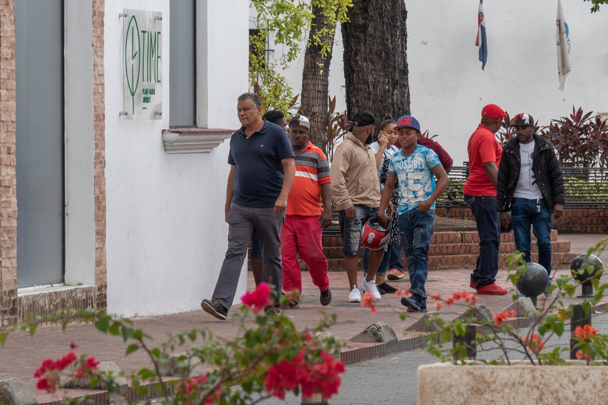 Un grupo de cocheros se reunió esta mañana en la Ciudad Colonial.