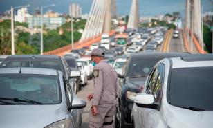 Detenidos durante el toque de queda