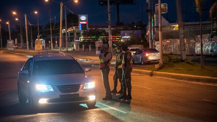 Llaman al presidente Abinader a no bajar la guardia con el coronavirus 