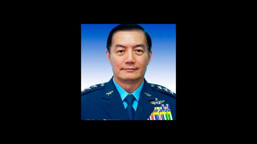 Muere en accidente aéreo jefe del Ejército taiwanés