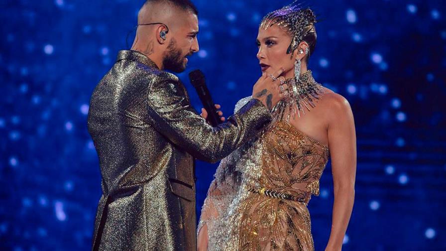 Jennifer López y Maluma aplazan su película Marry Me hasta el 2021