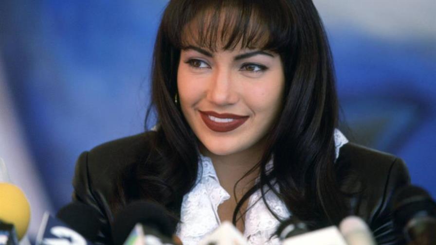 Revelan escenas nunca vistas de Jennifer López como Selena Quintanilla