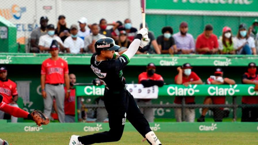 Jeremy Peña aprende a utilizar su poder