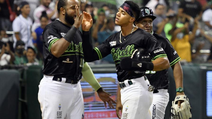 Las Águilas siguen en picada; Toros mantienen dominio sobre Licey; Estrellas firmes liderando