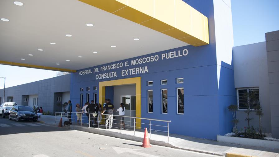 Médicos y SNS enfrentados por caso de Moscoso Puello