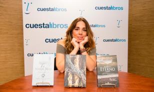 Ana Coello presenta su novela “Vidas Cruzadas”