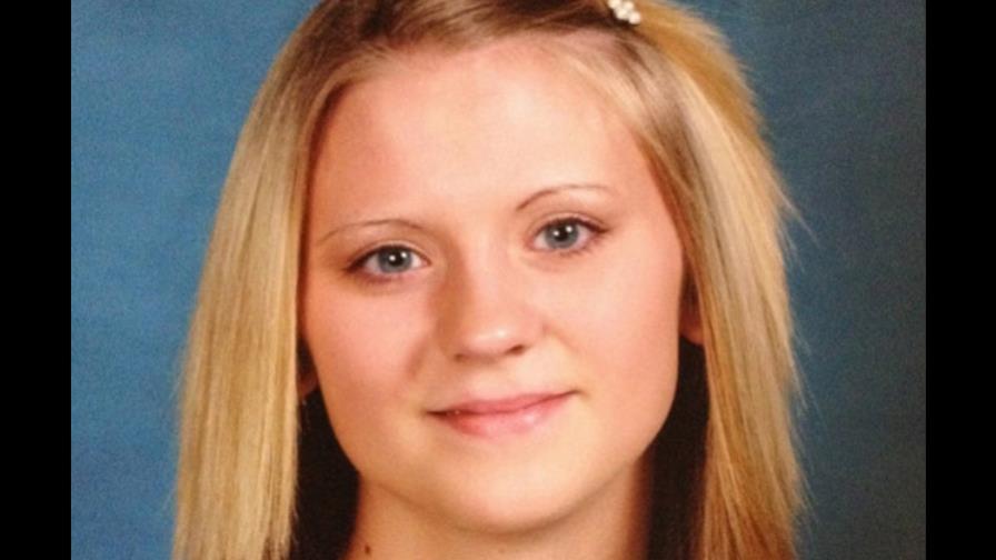 Exnovio de mujer que murió quemada recibe un disparo mortal