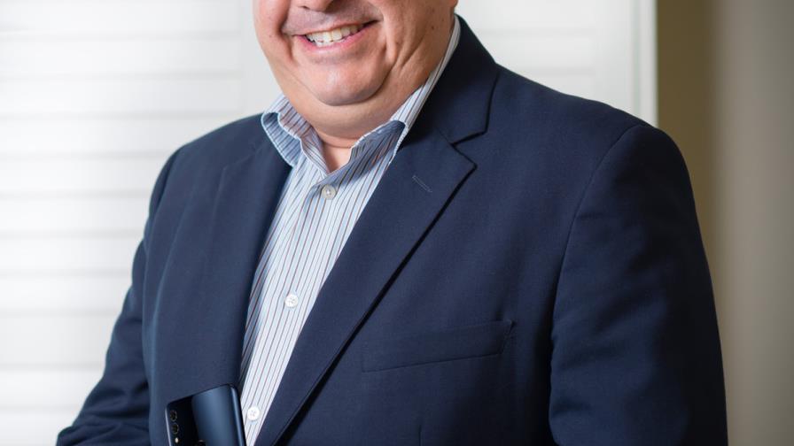 TCL: Una empresa que busca recuperar y establecer a BlackBerry y Alcatel en el mercado