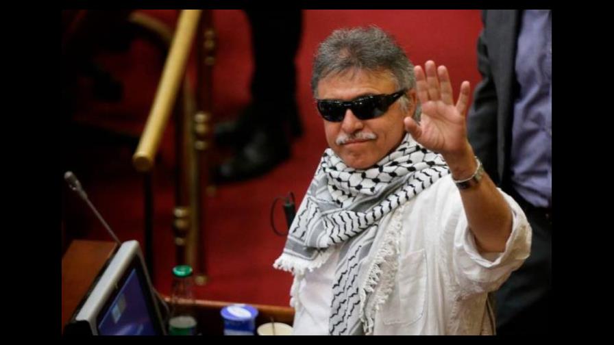 FARC asegura que Jesús Santrich se “autoexcluyó” del partido político