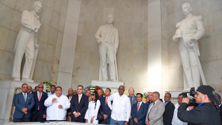 Municipios se unen en su día y reclaman mayores recursos 