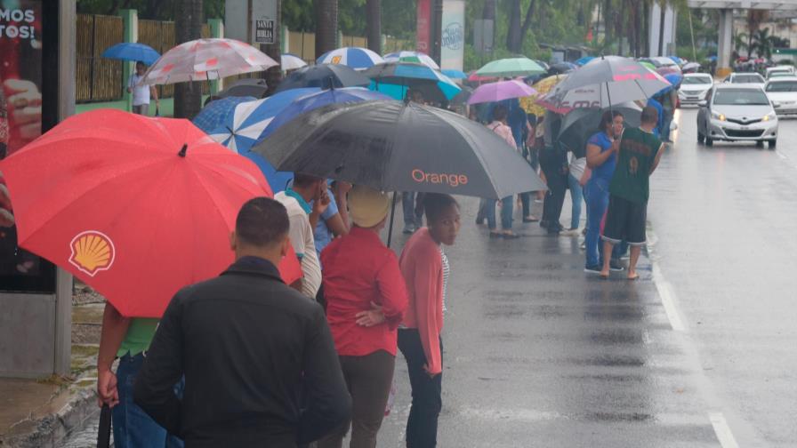 Onamet mantiene alertas por vaguada Onamet mantiene alertas por vaguada