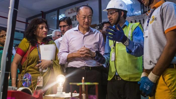 Jim Yong Kim del Banco Mundial se unirá a una firma de capital privado