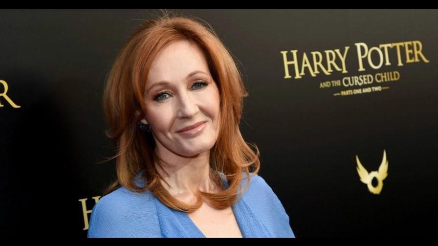 JK Rowling, autora de los libros de Harry Potter, anuncia que ha superado el coronavirus