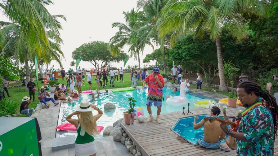 Kola Real cerrará el verano con concierto de Mark B