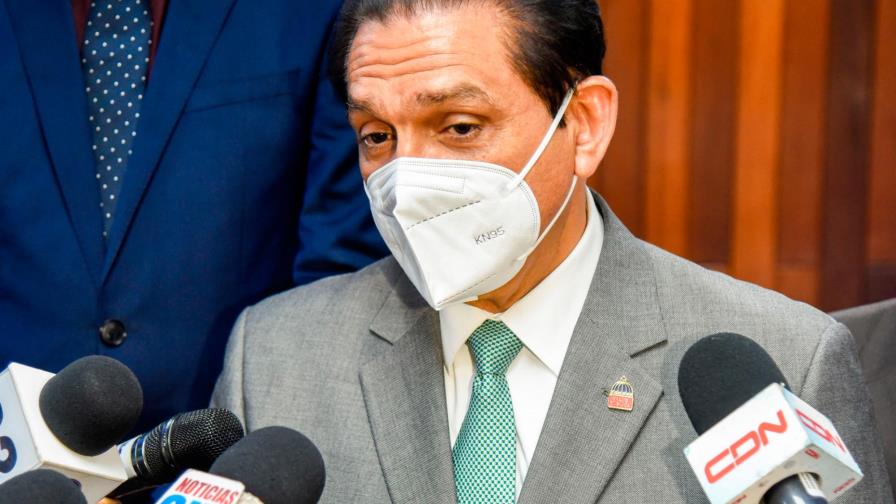 Emergencia por virus obliga a mantener el toque de queda Emergencia por virus obliga a mantener el toque de queda
