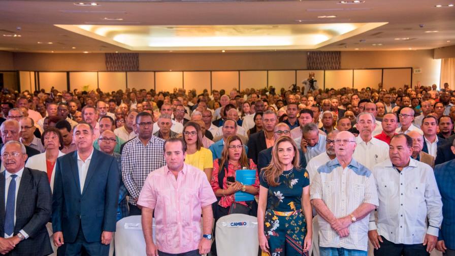 El PRM apuesta a ganar las grandes plazas frente a la logística del PLD