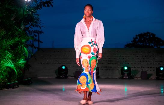 Giannina Azar presenta colección primavera-verano 2021