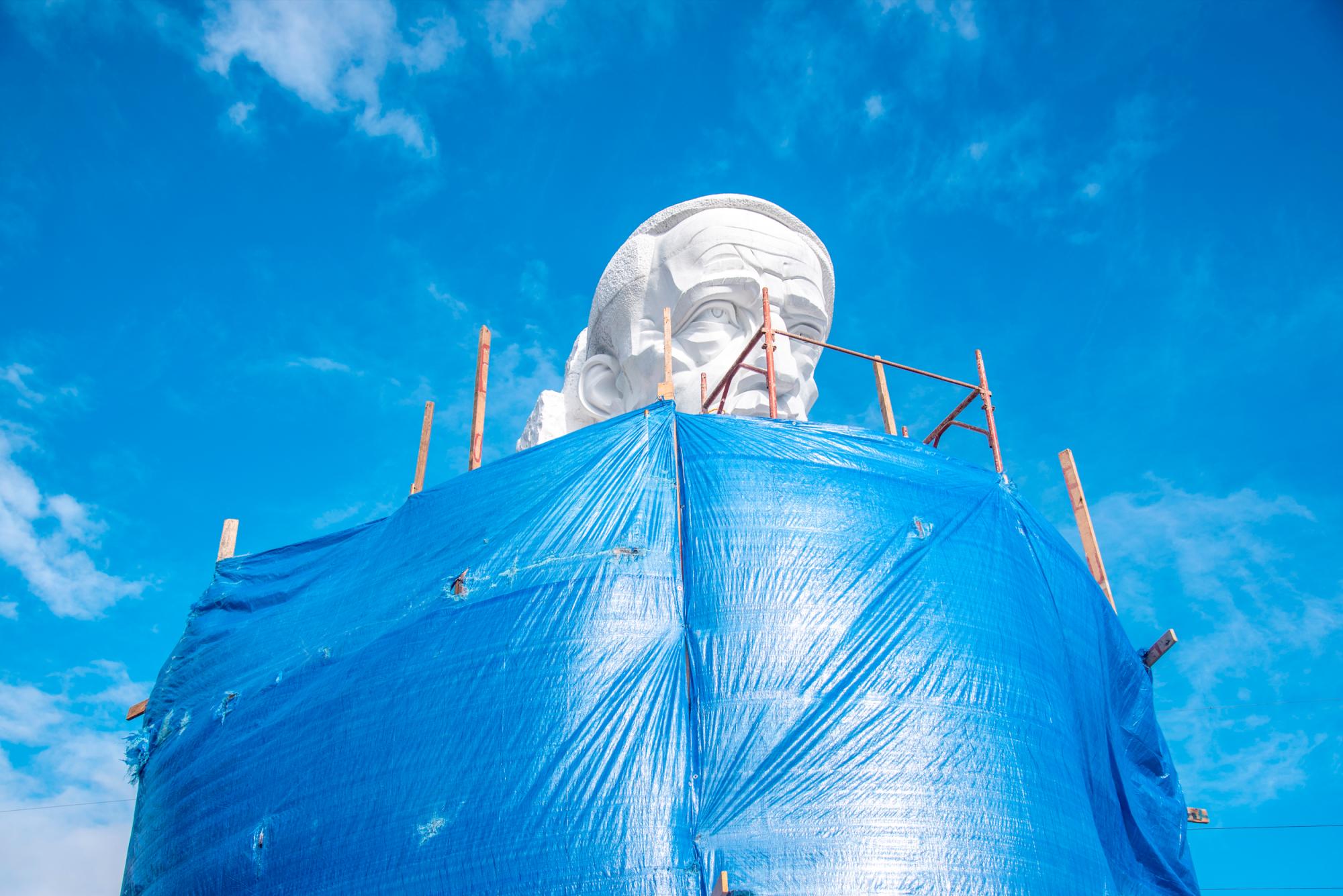 La celebración se hizo sin haber terminado los trabajos de remozamiento del busto a Duarte