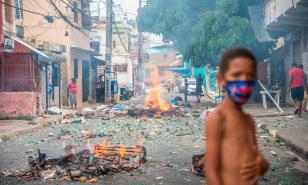 Protestas en el sector 24 de Abril del Distrito Nacional