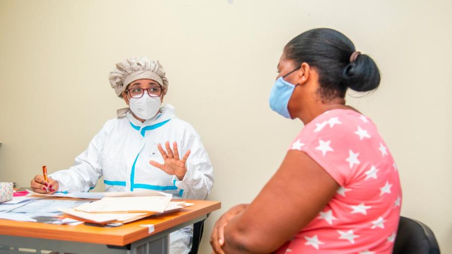 Coinciden casos COVID-19 bajan, pero la curva no se ha aplanado 