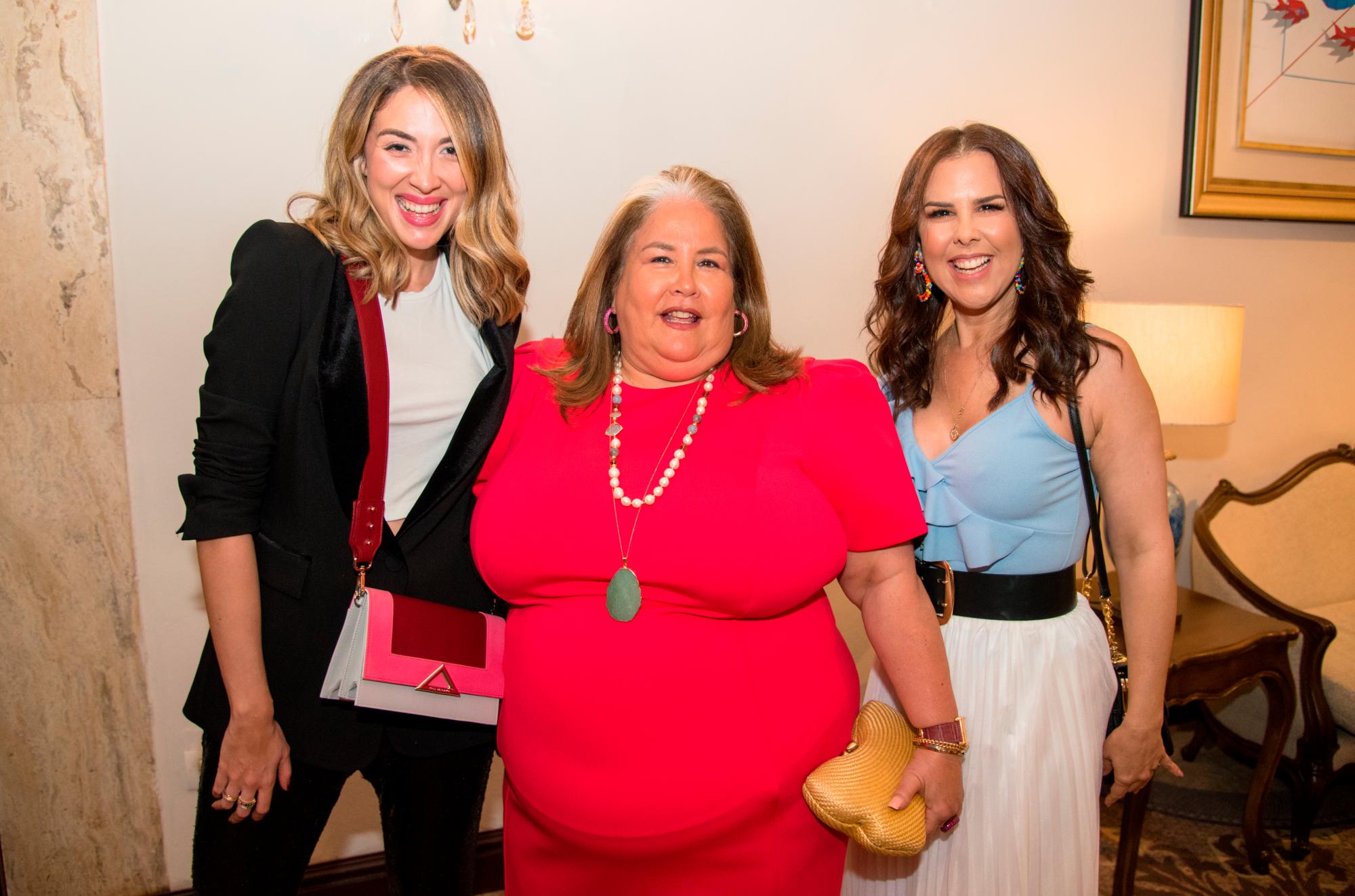 Gaby Desangles, Lil Esteva e Ingrid Gómez.
