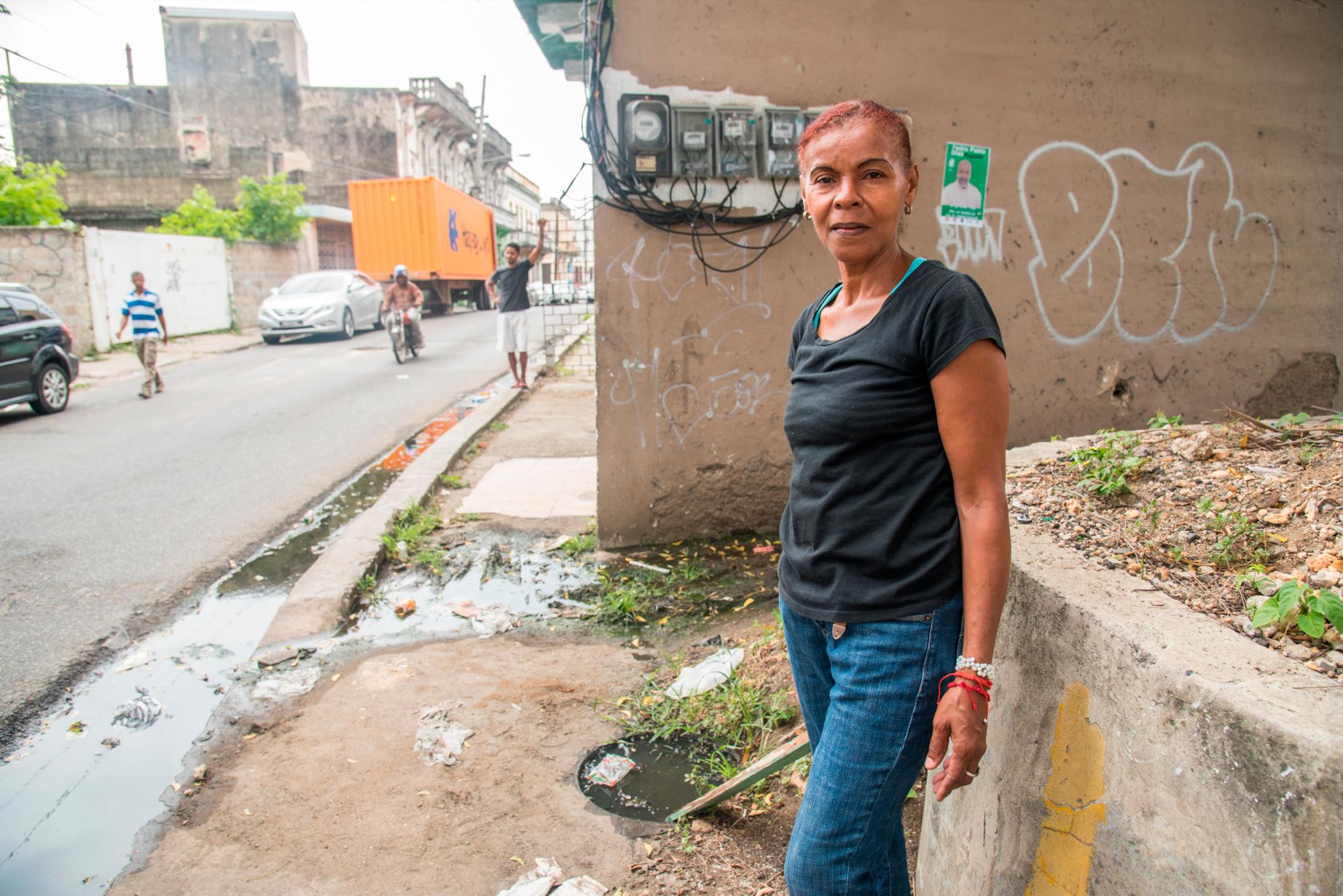 La señora Cecilia Torres, dice que han dado parte a la CAASD.