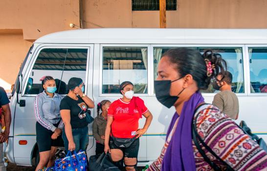 Paradas del sur y del norte del país presentaron poco flujo de viajeros 