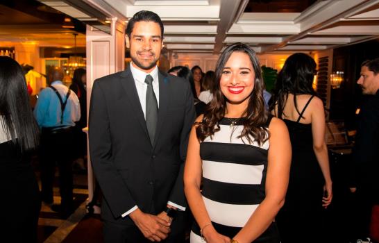 APAP presenta su Mastercard Black