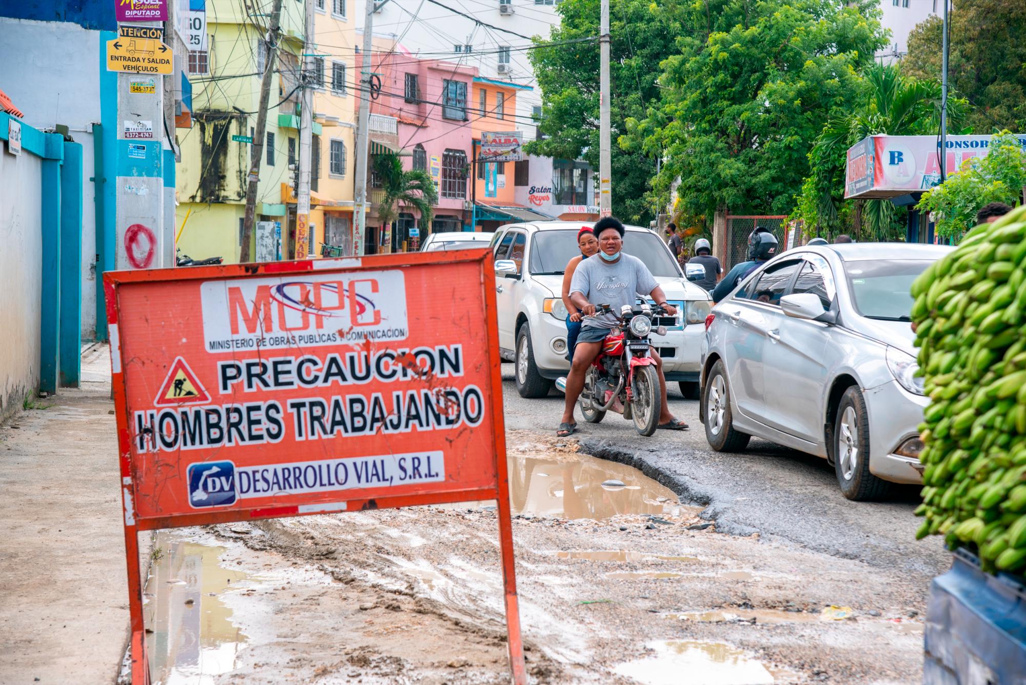 Obras Públicas inició labores, pero no se ve el trabajo. (Foto: Juan Miguel Peña)