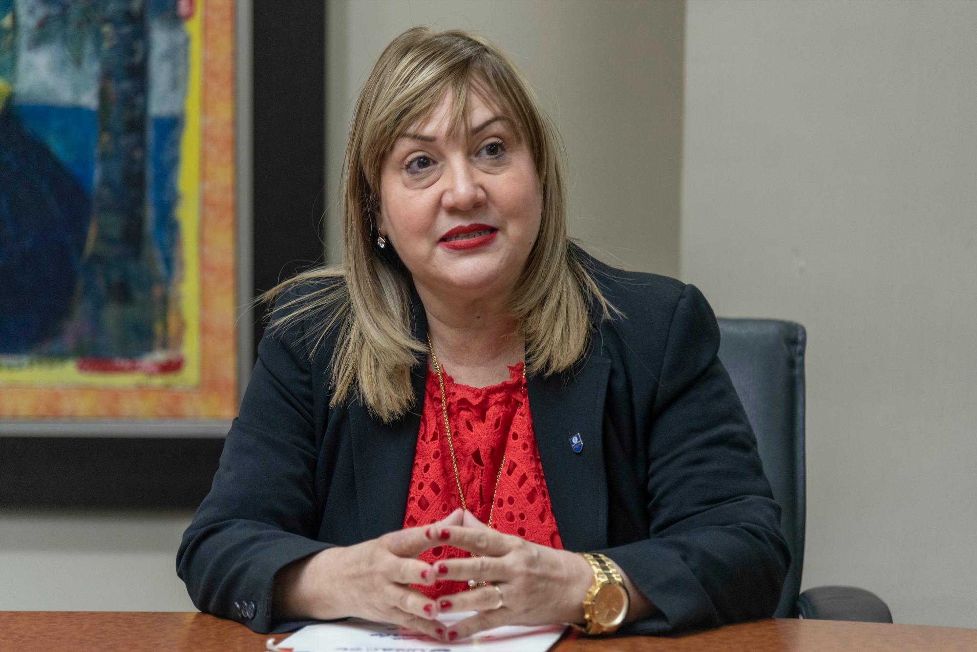 María Luisa Montás, directora de la carrera de mercadeo y de negocios internacionales de la universidad APEC.